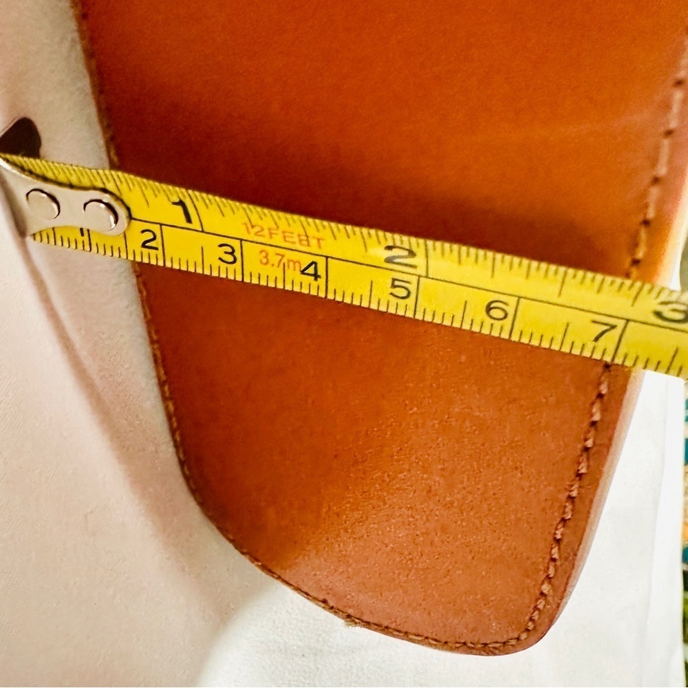 Vera Pelle Italian Leather Crossbody Cream Tan Two-Tone Minimalist Quiet Luxury - Picture 5 of 11